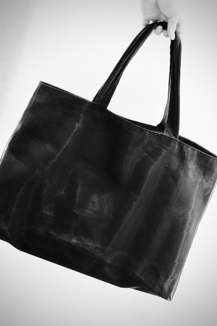 FRAGMENTS 01. THE VESSEL TOTE.